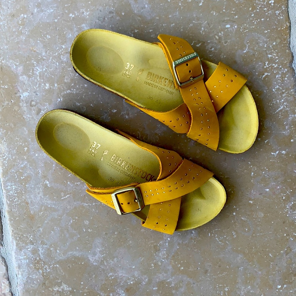 Nearly new BIRKENSTOCKS Size37, butter yellow